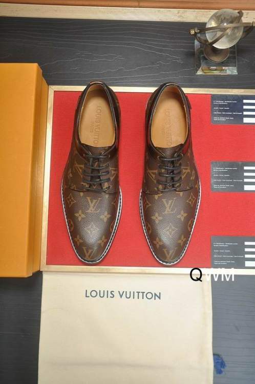 Picture of Louis Vuitton Shoes _SKULVsz38-45WM16613293